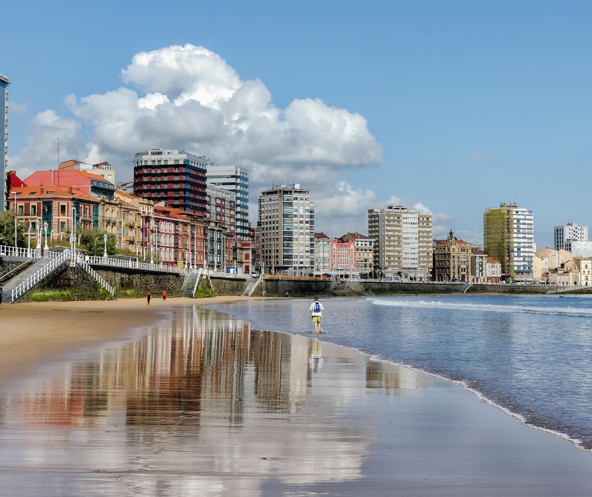 Apartmán La Buhardilla De La Escalerona - 2 Hab - Vut-4354-As Gijón Exteriér fotografie